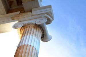 ancient greek column 